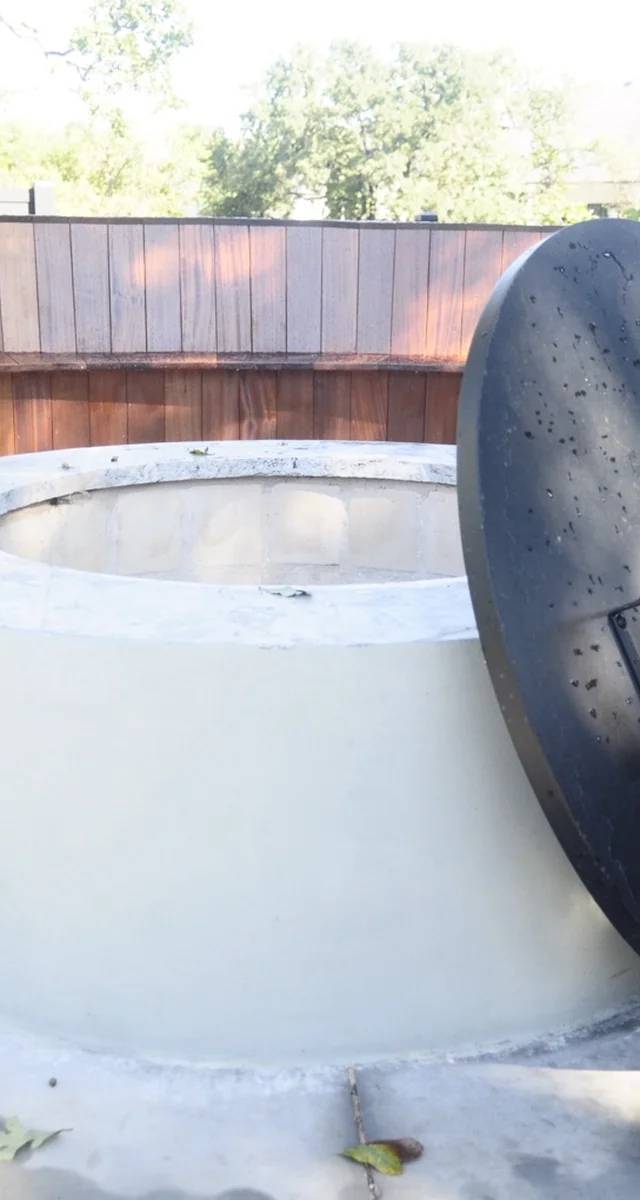 Curved seating and patio craftsmanship in Edmond by MASB Construction